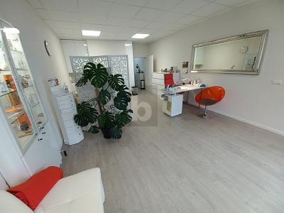 HOCHWERTIG RENOVIERT: STUDIO, BÜRO, LADEN, PRAXIS