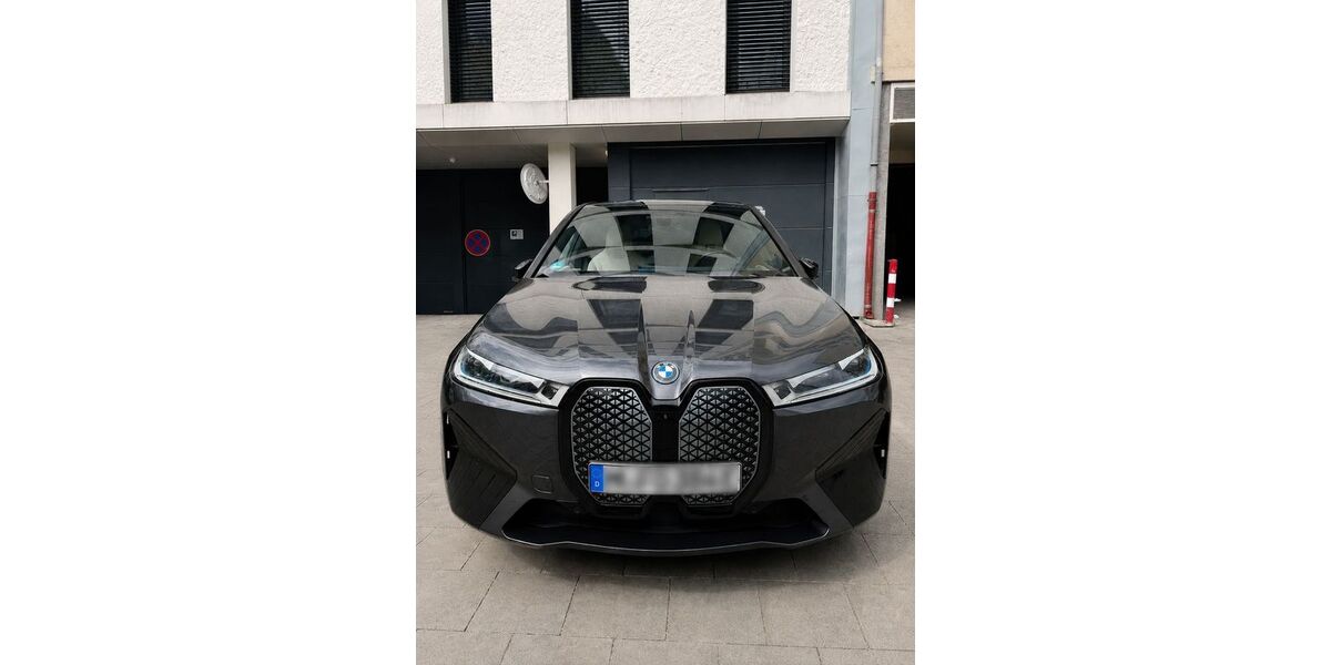 BMW iX 49.255 km 44.900 &euro; München 80336