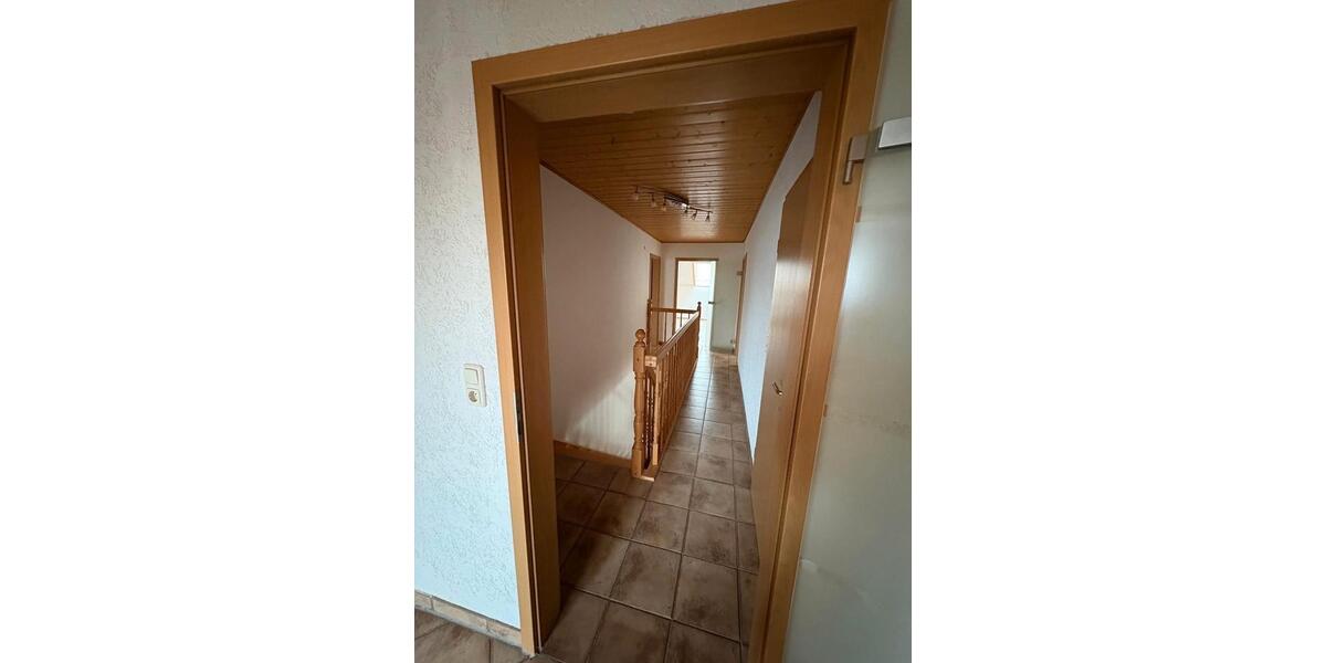 Maisonettenwohnung Bad Salzungen - 5 Zimmer, 103 m&sup2;, 1.030&euro; | Angebot:26364435