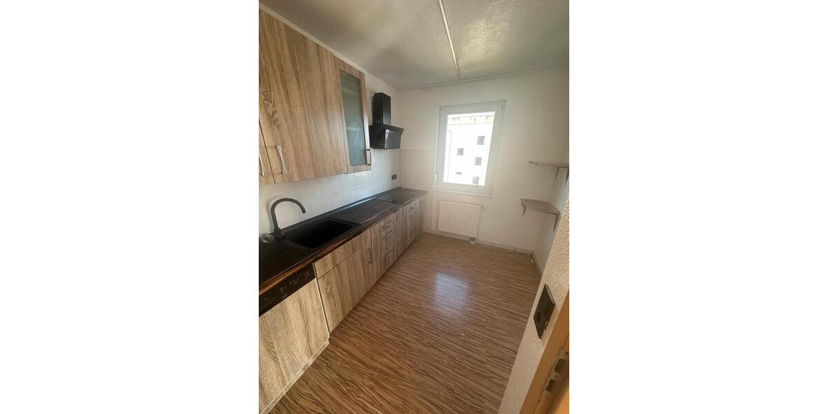 Etagenwohnung Villingen-Schwenningen Schwenningen - 5 Zimmer, 112 m&sup2;, 1.470&euro; | Angebot:26317434