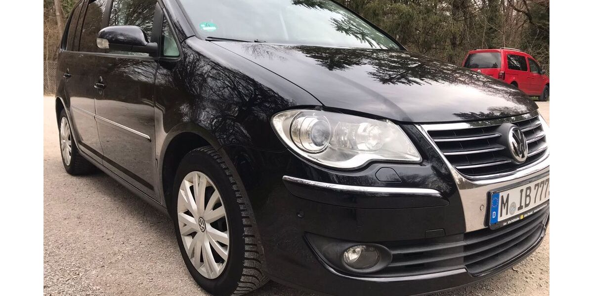 VW Touran 309.000 km 2.800 &euro; München 81375