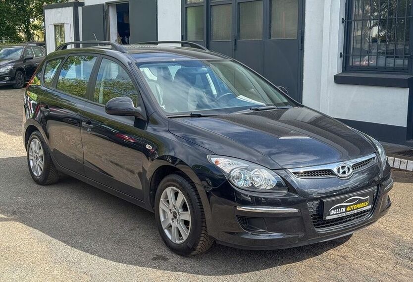 i30