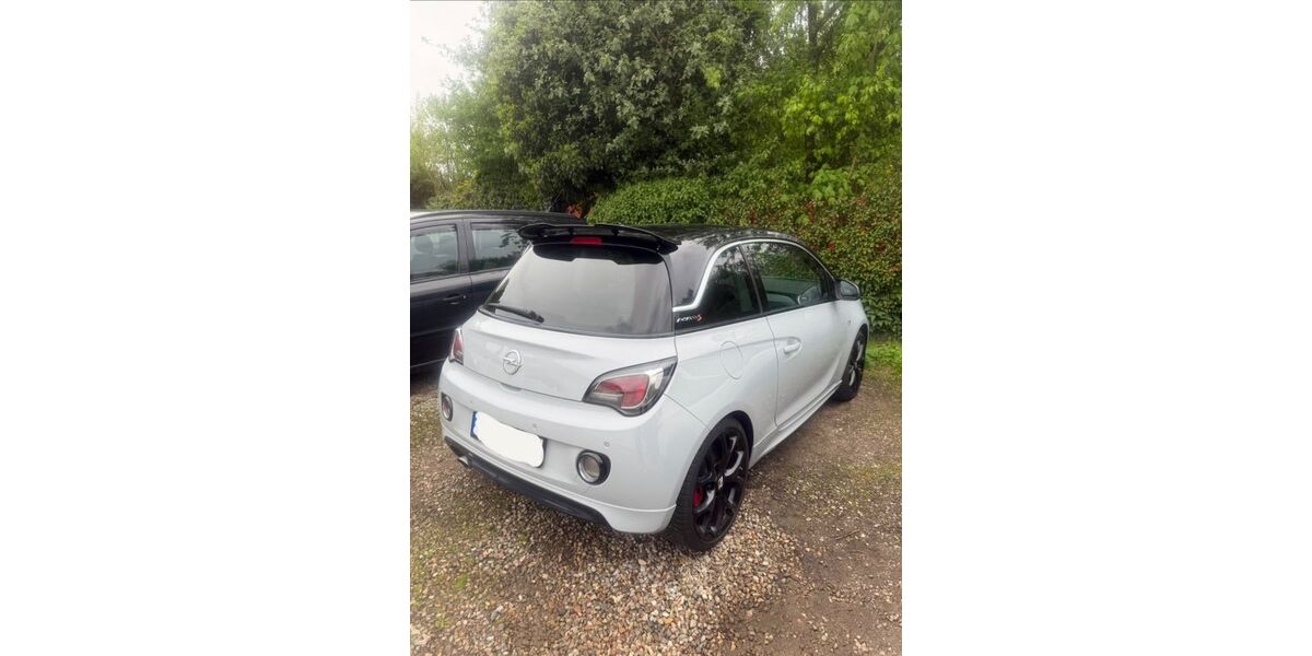 Opel Adam 106.000 km 9.300 &euro; Stapelfeld 22145