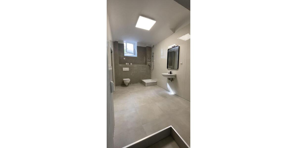 Etagenwohnung Gießen - 4 Zimmer, 113 m&sup2;, 510&euro; | Angebot:26125426