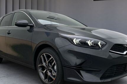Kia ceed / Ceed 4.500 km 25.950 &euro; Magdeburg 39128