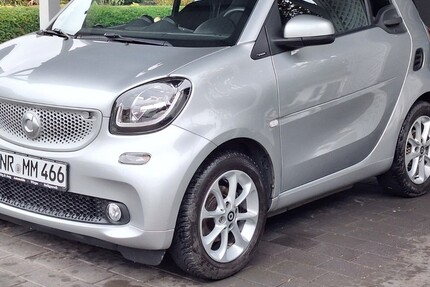 Smart Fortwo Cabrio 45.200 km 10.500 € Isenburg 56269