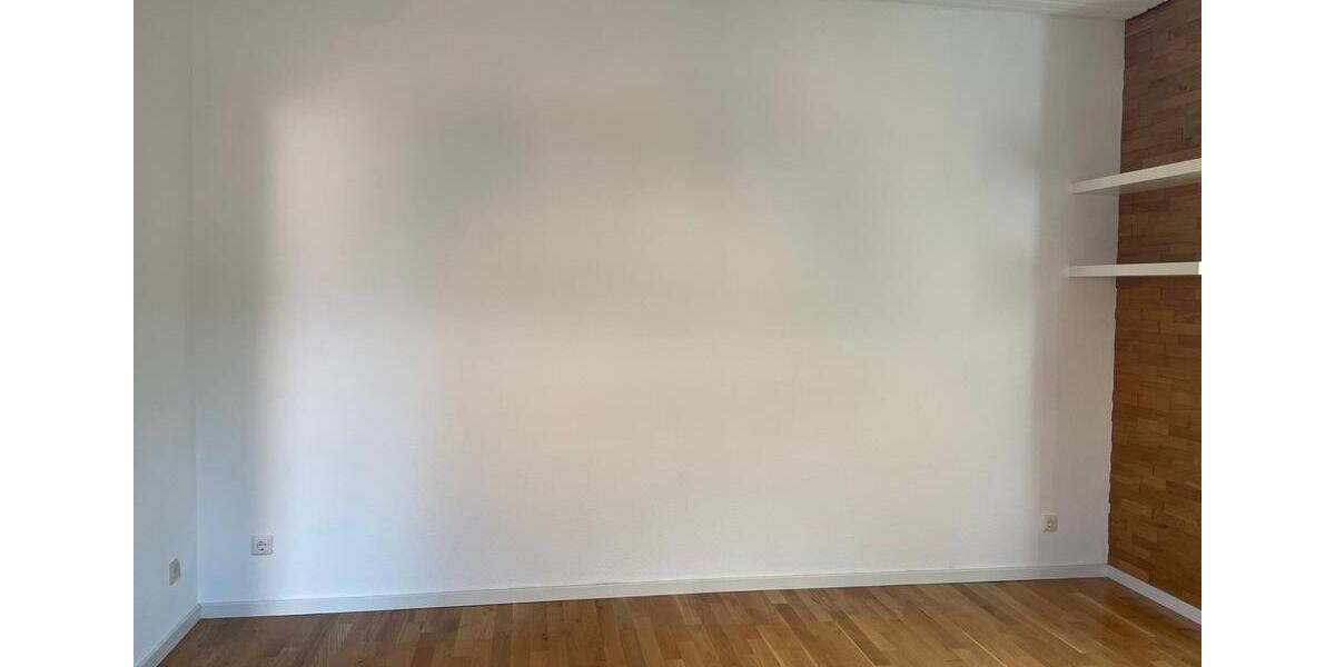 Dachgeschoßwohnung Idstein - 2 Zimmer, 43 m&sup2;, 625&euro; | Angebot:26272085