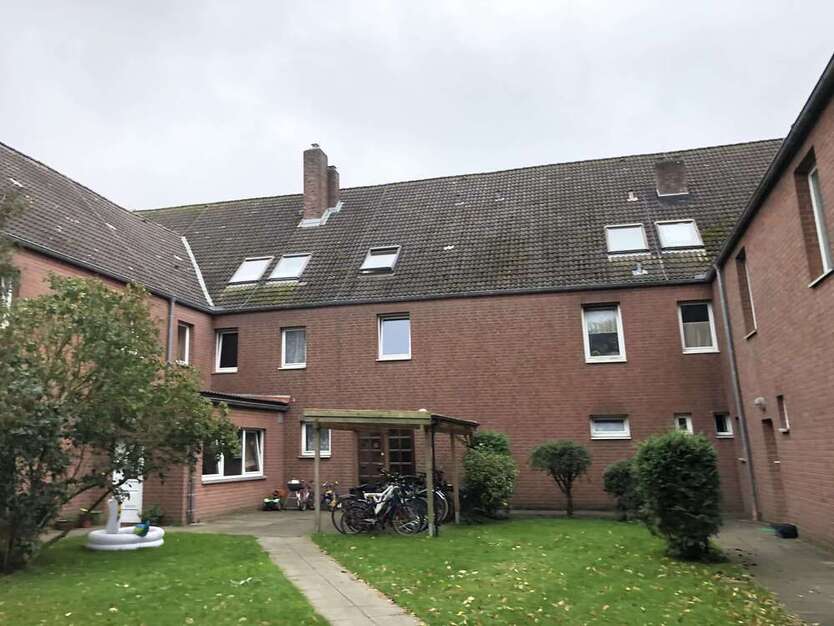 Wohnung zum Mieten in Wesselburen 370 € 21.56 m²