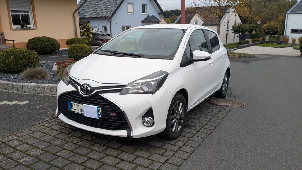 Toyota Yaris 118.350 km 8.650 € Arzfeld 54687