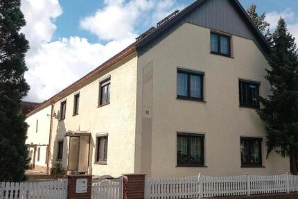 Haus Gröditz - 7 Zimmer, 280 m&sup2;, 210.000&euro; | Angebot:27245475