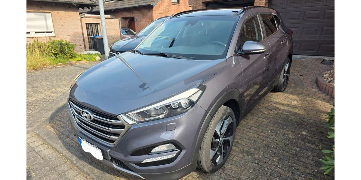 Hyundai TUCSON 144.000 km 15.300 &euro; Bergheim 50126