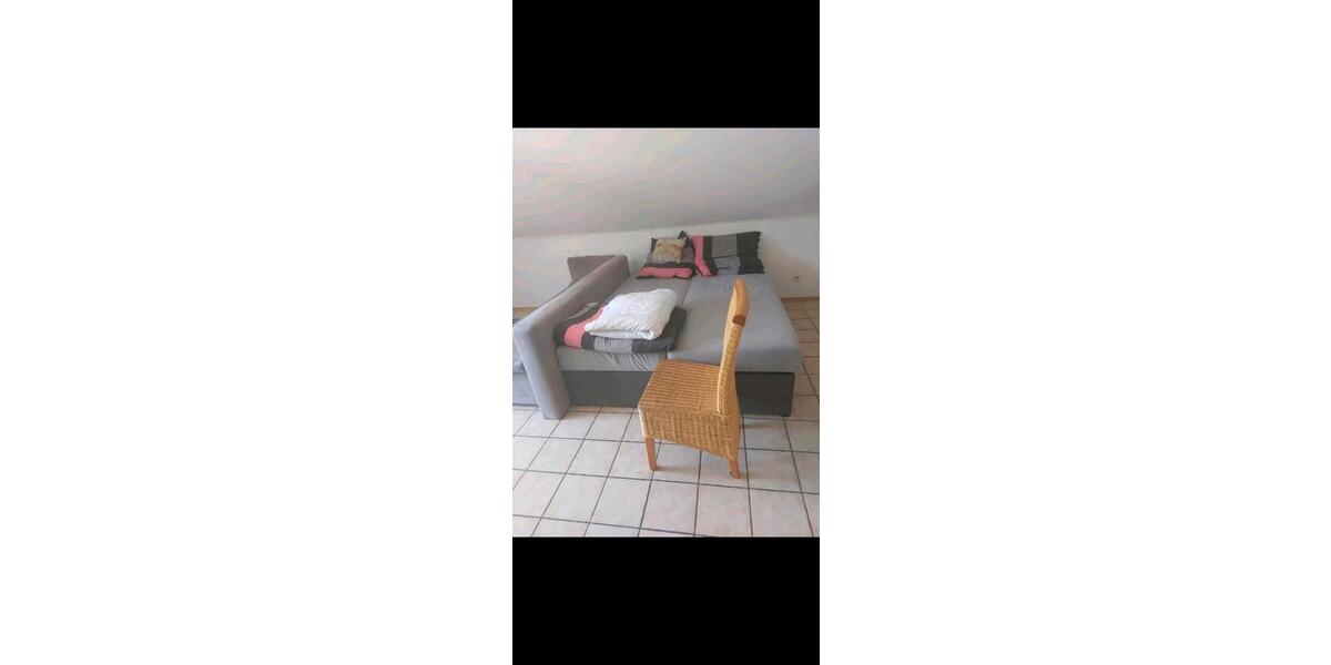 Dachgeschoßwohnung Erbach - 2 Zimmer, 55 m&sup2;, 600&euro; | Angebot:25926159