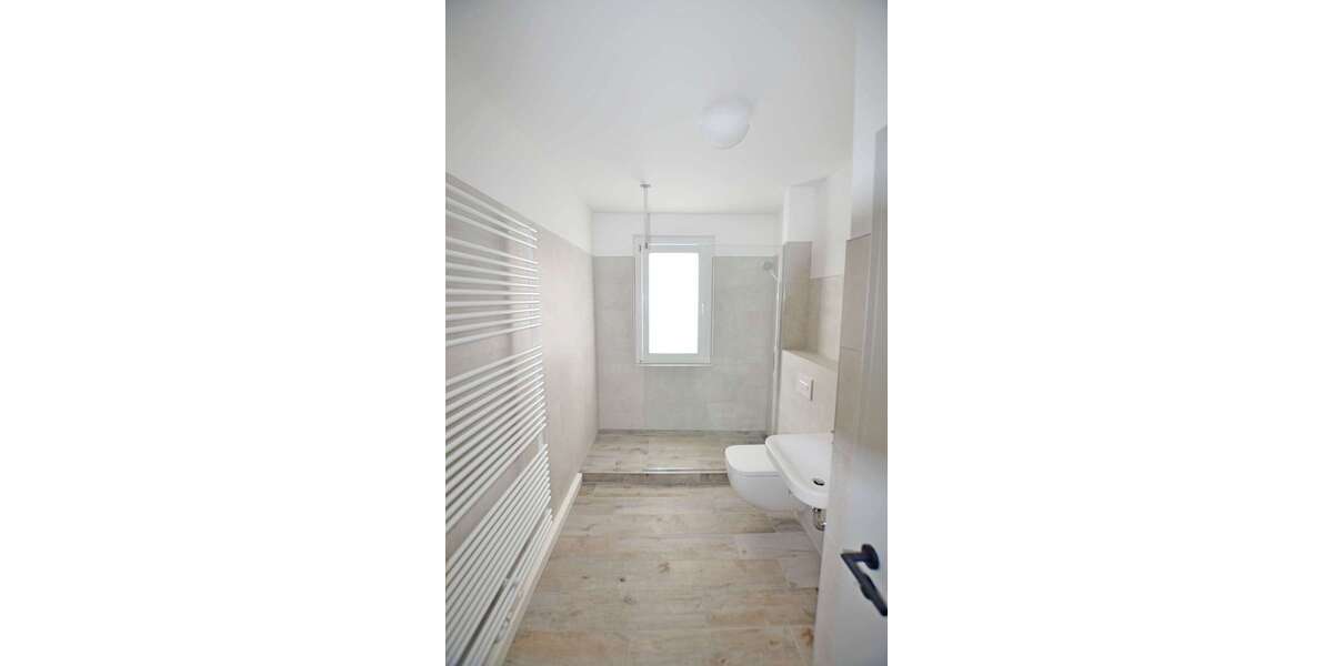 Etagenwohnung Sangerhausen - 2 Zimmer, 61 m&sup2;, 394&euro; | Angebot:26023748