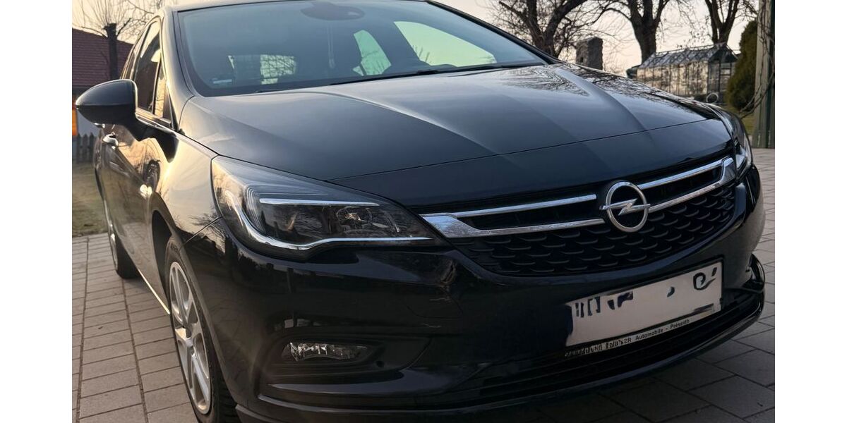 Opel Astra 85.000 km 11.199 &euro; Neusorg 95700