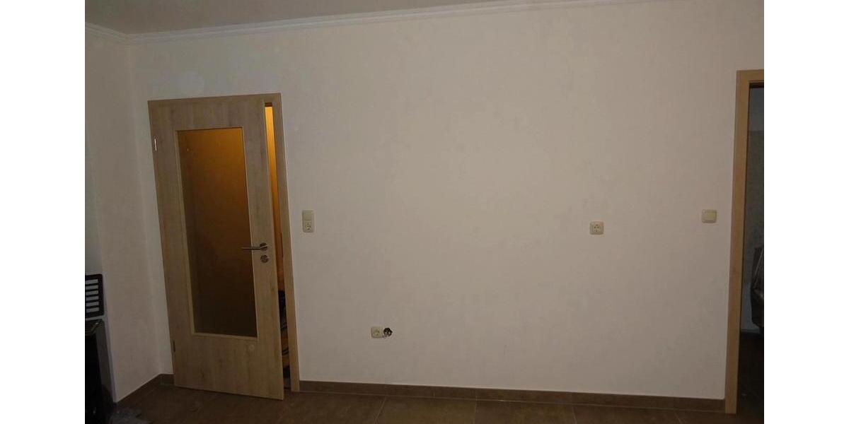 Etagenwohnung Schöfweg - 4 Zimmer, 130 m&sup2;, 900&euro; | Angebot:26063255