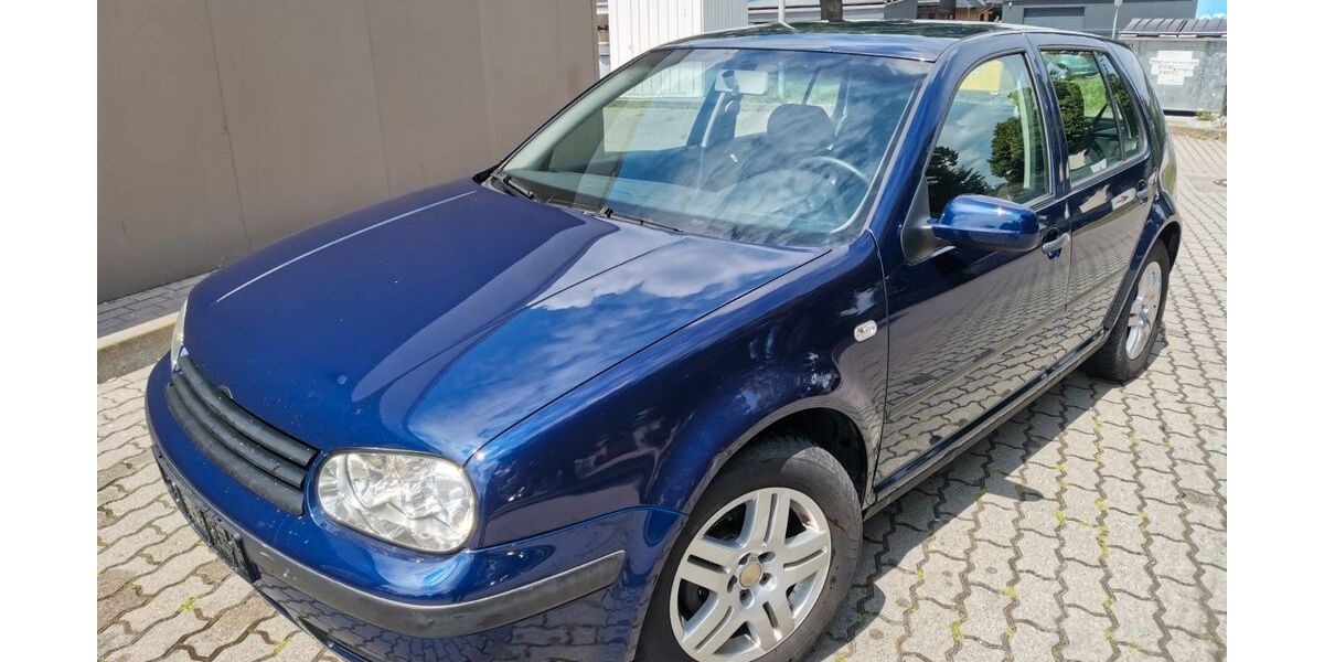 VW Golf 180.000 km 1.450 &euro; Bernburg / Saale 06406