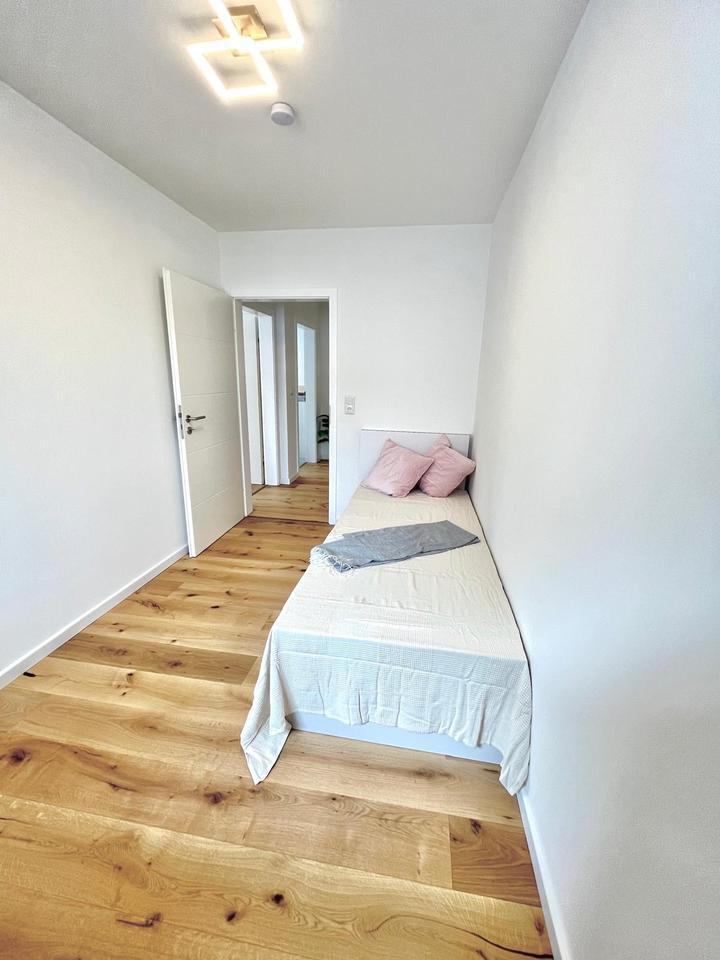 Neu renovierte 3 Zimmer Whg + Balkon in 86199 Göggingen inkl. TG zimmer