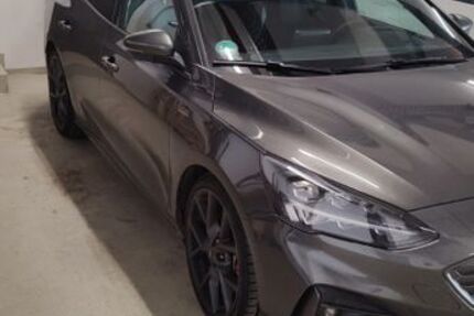 Ford Focus 40.500 km 26.000 &euro; Treffelstein 93492