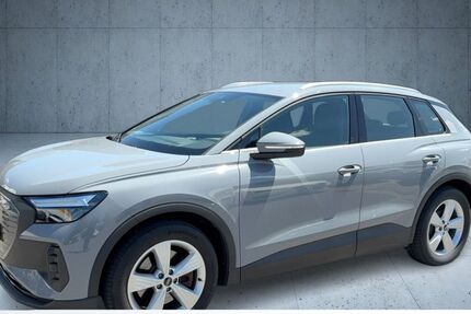 Audi Q4 e-tron 50.106 km 30.870 &euro; Neutraubling 93073