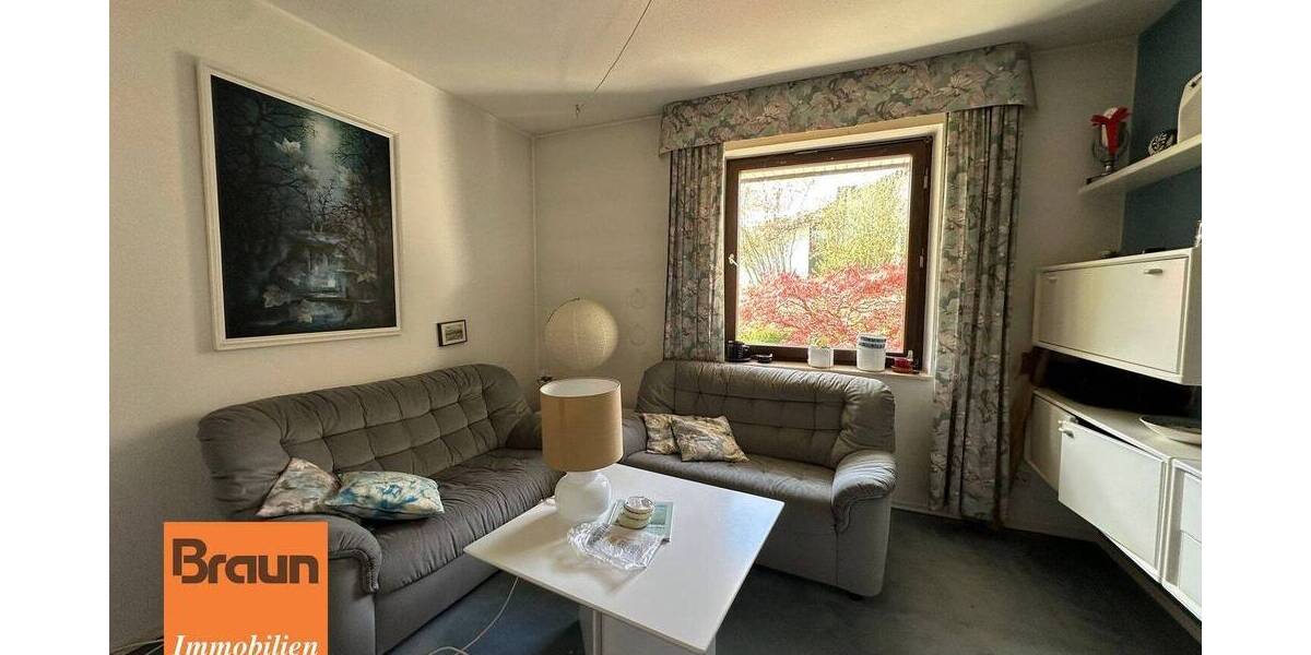 Mehrfamilienhaus, Wohnhaus Sankt Georgen im Schwarzwald Stadtgebiet - 5 Zimmer, 150 m&sup2;, 310.000&euro; | Angebot:26512820