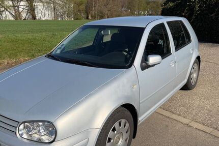 VW Golf 208.879 km 1.200 &euro; Allmendingen 89604