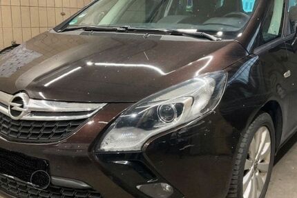 Opel Zafira 109.300 km 4.998 &euro; Düsseldorf 40237
