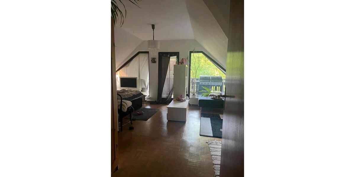 Dachgeschoßwohnung Uder - 3 Zimmer, 80 m&sup2;, 740&euro; | Angebot:26690824