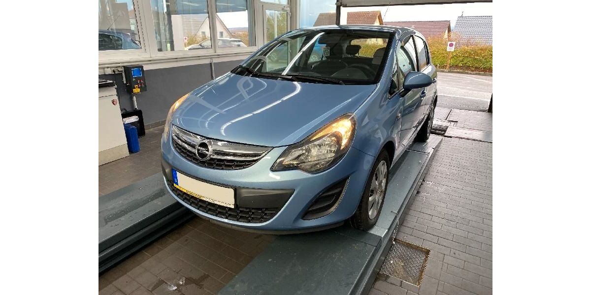 Opel Corsa 105.389 km 3.500 &euro; Zwickau 08060