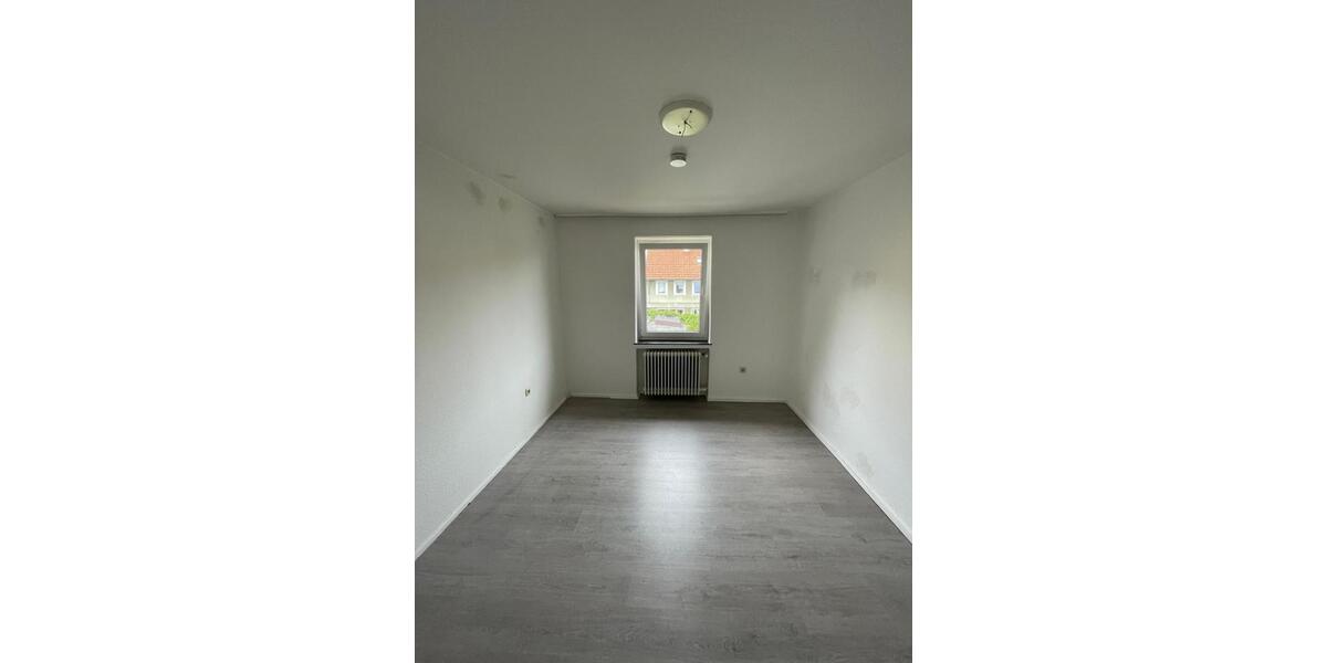 Reihenhaus Hannover Bothfeld-Vahrenheide - 6 Zimmer, 100 m&sup2;, 449.000&euro; | Angebot:27299110