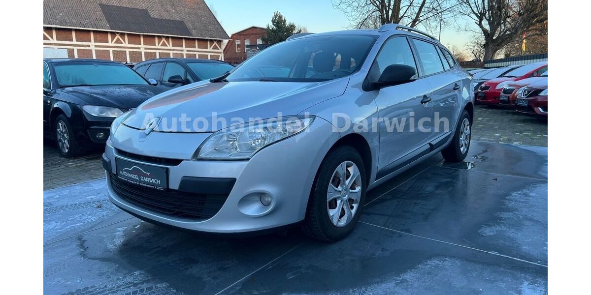 Renault Megane 230.121 km 3.090 &euro; Winsen Luhe 21423