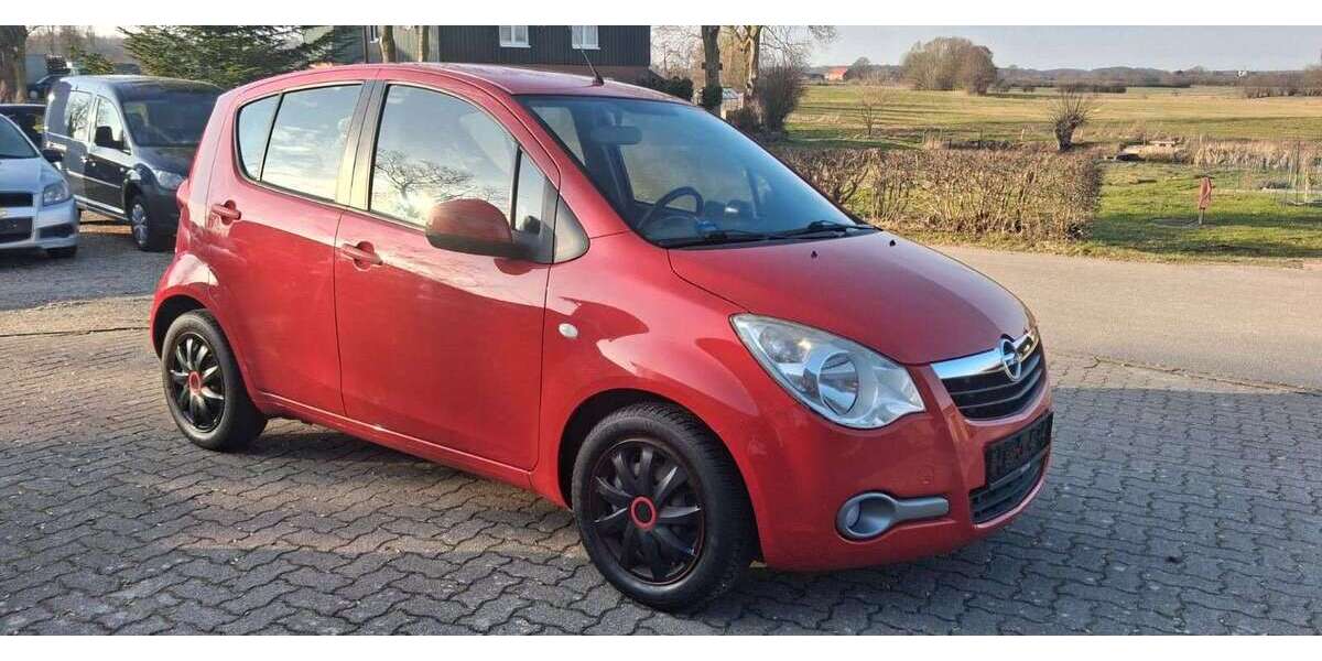 Opel Agila 105.000 km 2.499 &euro; Hoffeld 24582