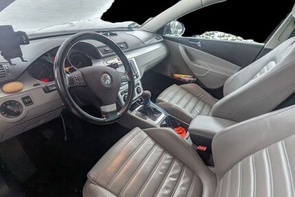 VW Passat Variant 260.000 km 2.490 &euro; Sassenburg 38524