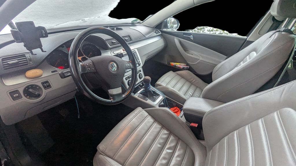 VW Passat Variant 260.000 km 2.490 &euro; Sassenburg 38524