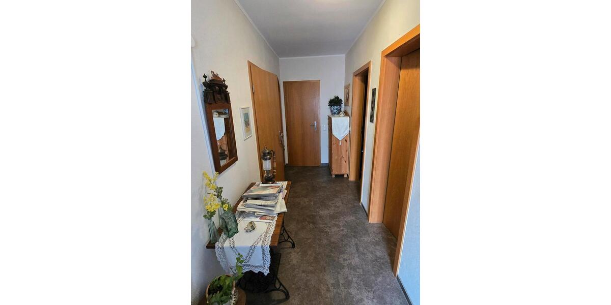 Einfamilienhaus Bad Arolsen - 5 Zimmer, 150 m&sup2;, 340.000&euro; | Angebot:27112574