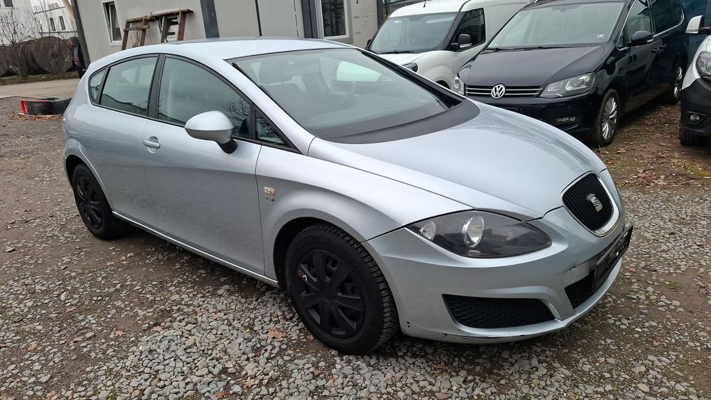 Seat Leon 226.000 km 1.950 &euro; Walldorf (bei Heidelberg) 69190