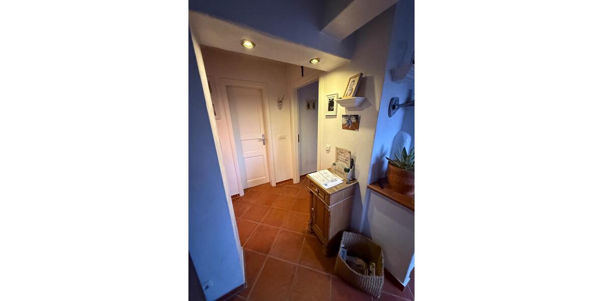 Dachgeschoßwohnung Duisburg Duisburg-Mitte - 4 Zimmer, 70 m&sup2;, 209.000&euro; | Angebot:24310220