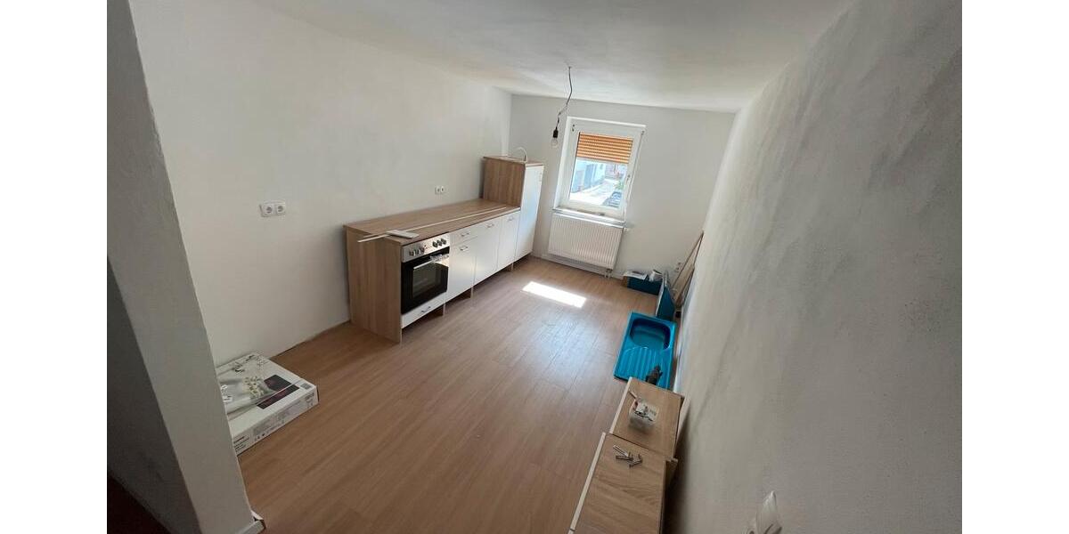 Doppelhaushälfte Annweiler am Trifels - 4 Zimmer, 120 m&sup2;, 1.300&euro; | Angebot:26408781