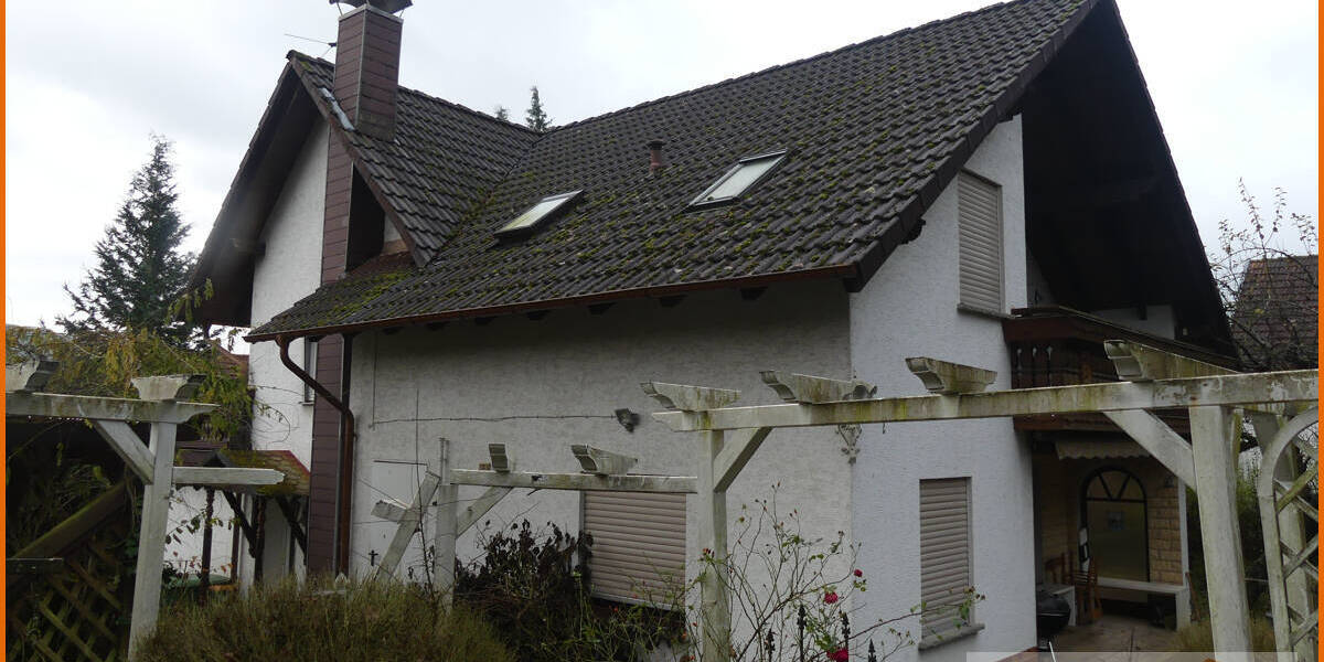 Mehrfamilienhaus, Wohnhaus Bad Soden-Salmünster / Eckardroth Eckardroth - 7 Zimmer, 140 m&sup2;, 235.000&euro; | Angebot:25704506