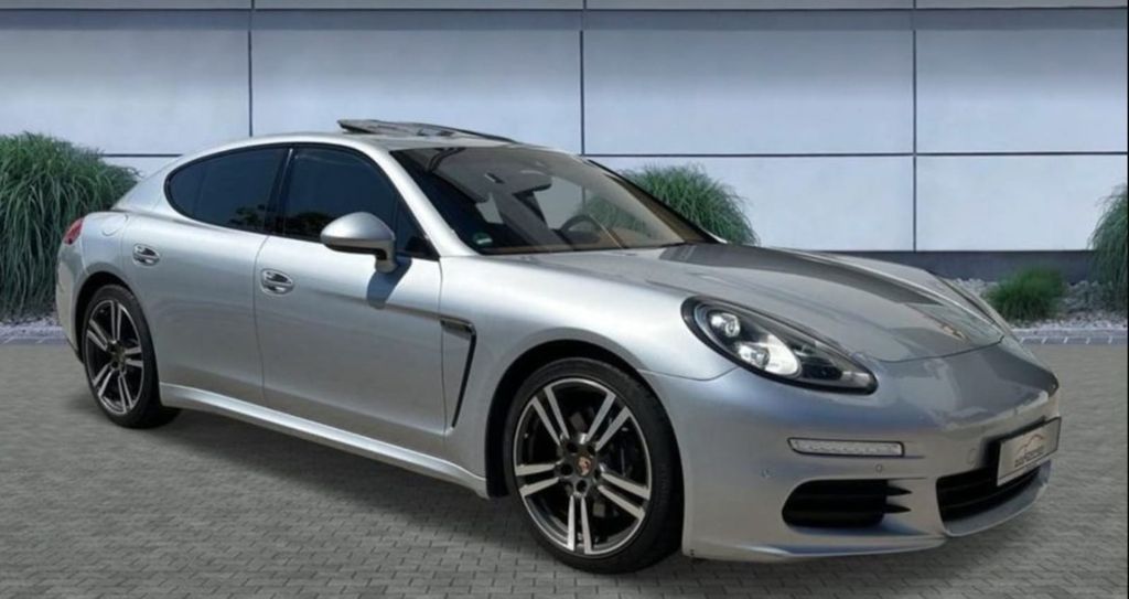 Porsche Panamera 67.500 km 30.000 &euro; München 81677