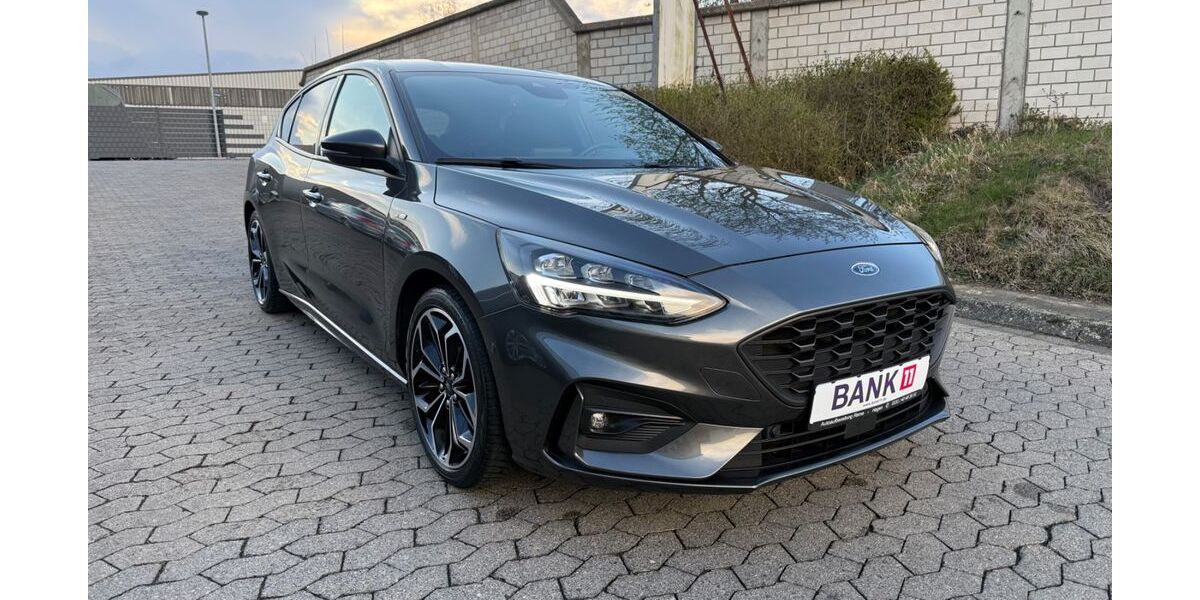 Ford Focus 42.344 km 16.990 &euro; Hemer 58675