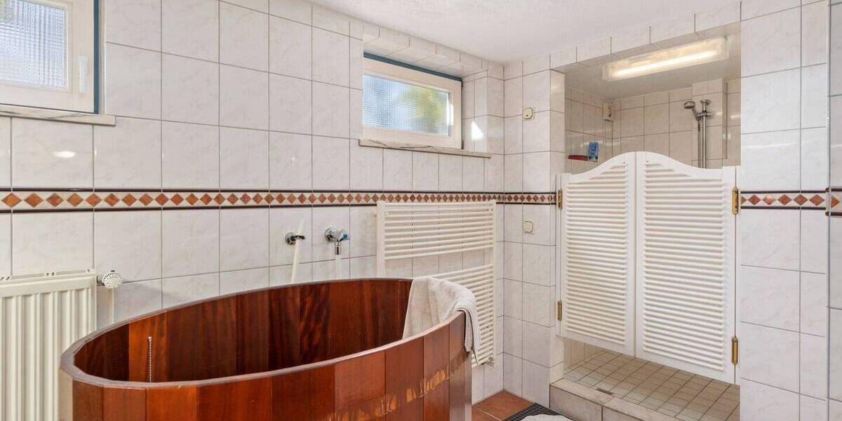 Einfamilienhaus Gnarrenburg / Karlshöfen Karlshöfen - 5 Zimmer, 402 m&sup2;, 585.000&euro; | Angebot:26275130