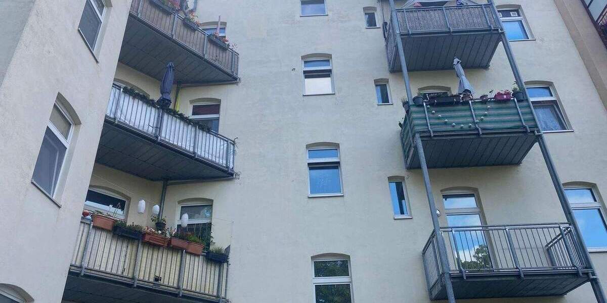Zimmer Halle (Saale) Damaschkestraße - 3 Zimmer, 94 m&sup2;, 685&euro; | Angebot:26289958
