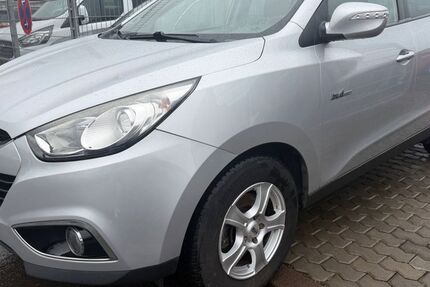 Hyundai ix35 158.000 km 5.900 &euro; Saarlouis 66740