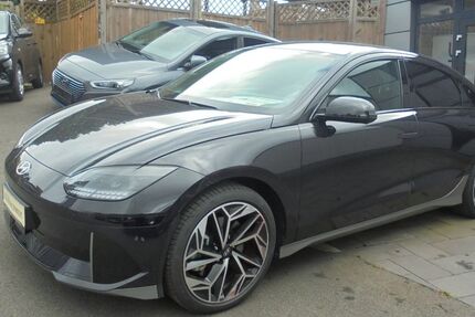 Hyundai IONIQ 6 3.000 km 37.990 € Radevormwald 42477