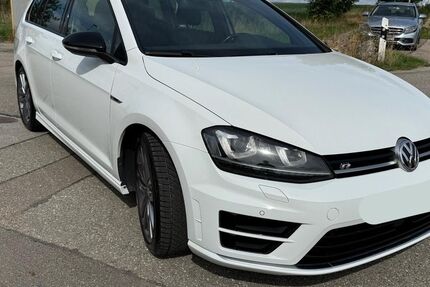 VW Golf 131.500 km 17.950 &euro; Traitsching 93455