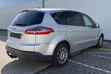 Ford S-Max 256.000 km 5.399 € Groß Gerau 64521