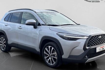 Toyota Corolla Cross 8.776 km 32.970 &euro; Waldshut-Tiengen 79761