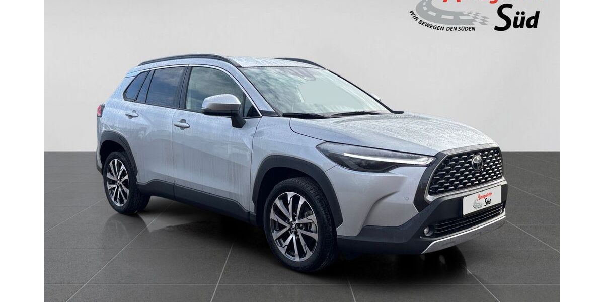 Toyota Corolla Cross 8.776 km 32.970 &euro; Waldshut-Tiengen 79761