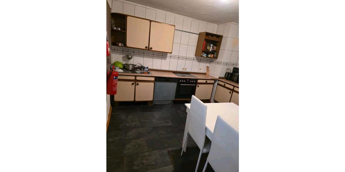 Etagenwohnung Gernsbach - 4 Zimmer, 94 m&sup2;, 1.150&euro; | Angebot:26148944