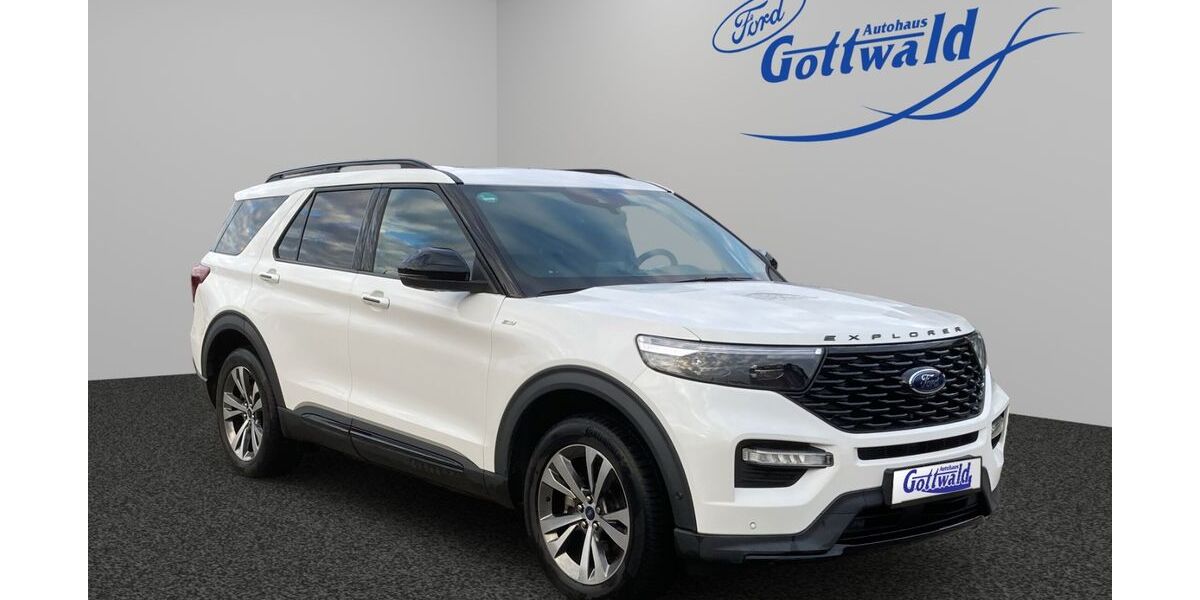 Ford Explorer 58.500 km 41.990 &euro; Luckenwalde 14943